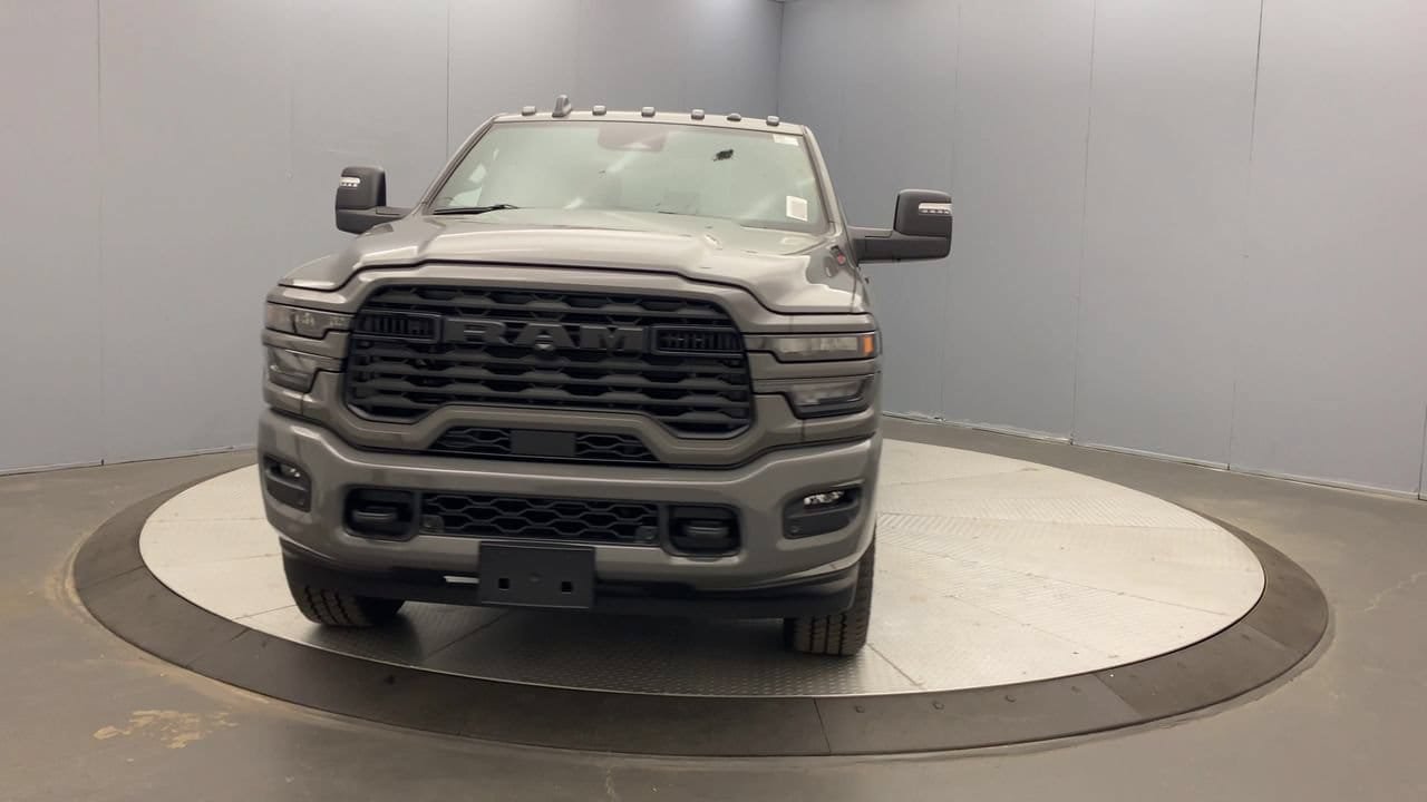 New 2026 RAM 2500 Big Horn AWD/4WD image 8