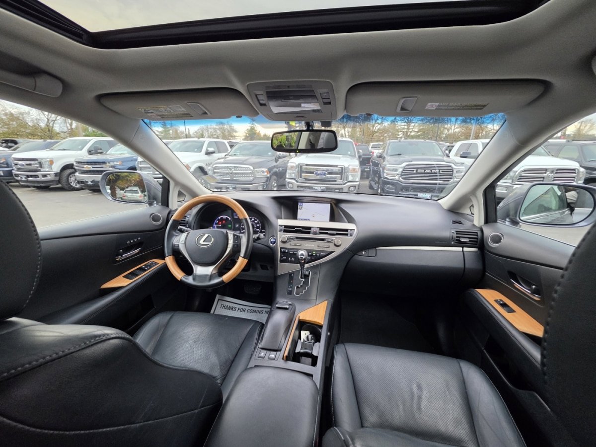 Used 2015 Lexus RX 450h AWD image 15