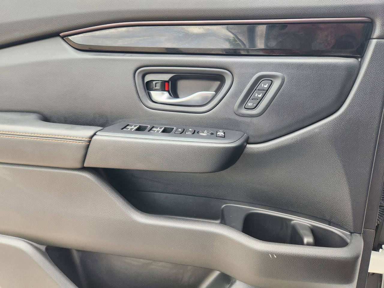 Certified 2025 Honda Pilot TrailSport image 22