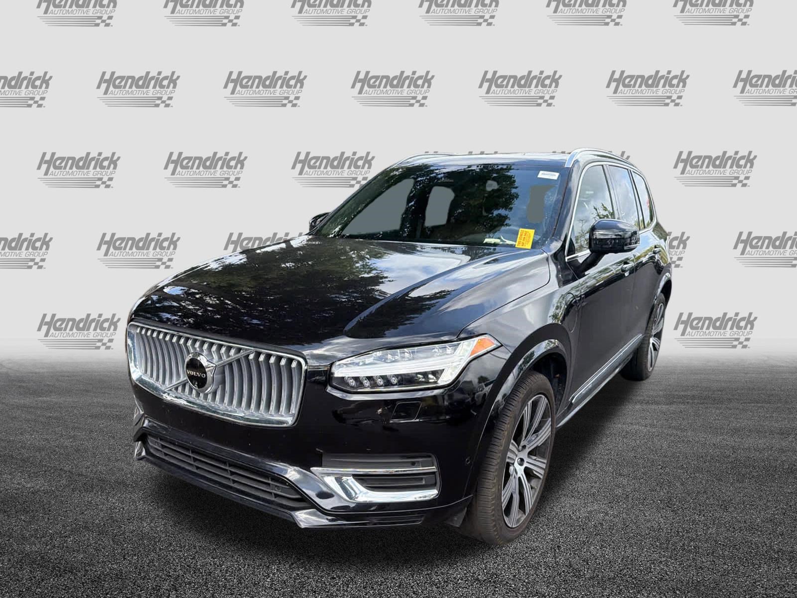 Used 2024 Volvo XC90 T8 Plus w/ Protection Package AWD/4WD image 7