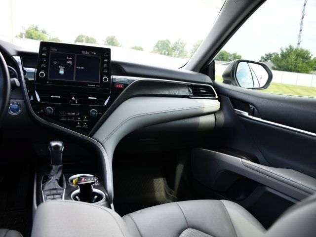 Used 2022 Toyota Camry XLE w/ Protection Package (Q2) (TMS) FWD image 25