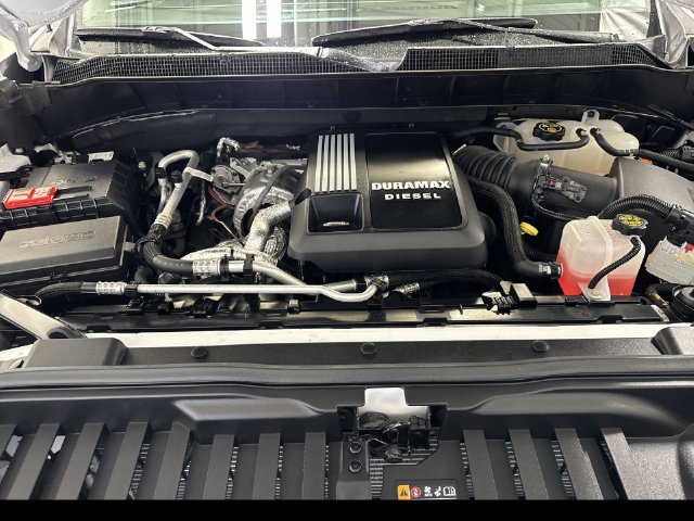 Used 2023 Chevrolet Silverado 1500 LTZ AWD/4WD image 29