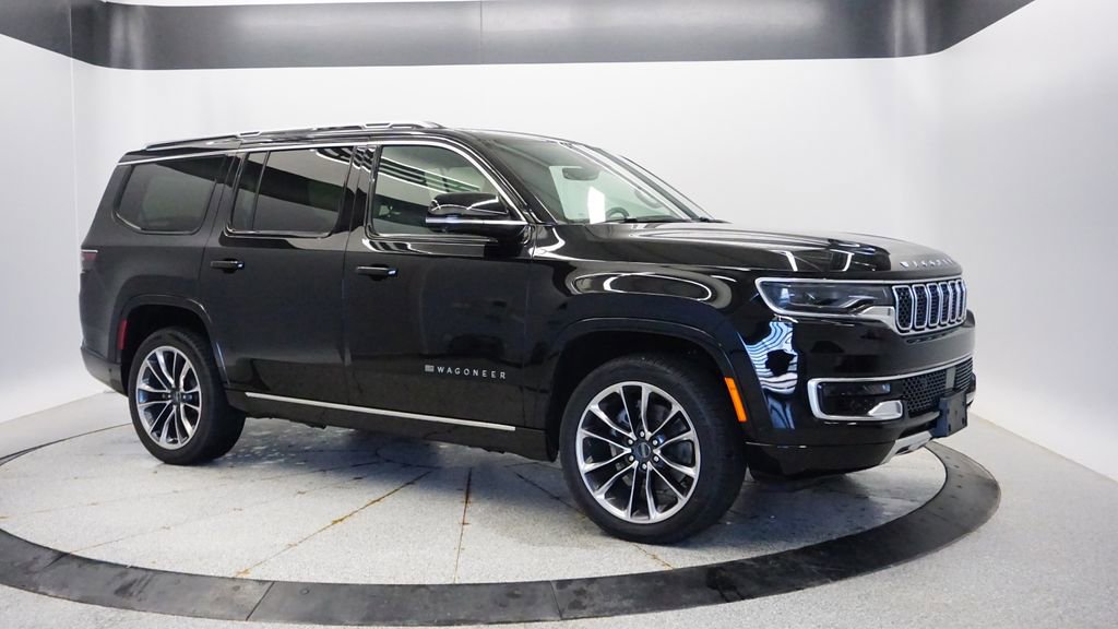 Used 2023 Jeep Wagoneer Series III w/ Premium Group I image 9