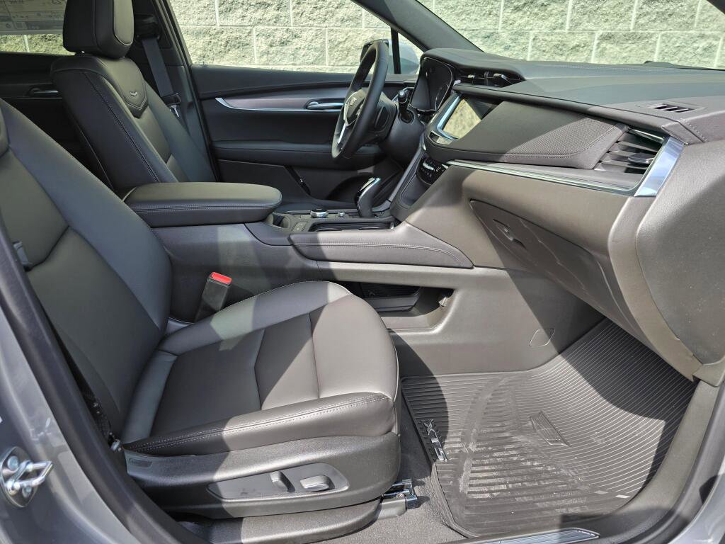 New 2026 Cadillac XT5 Luxury AWD/4WD image 19