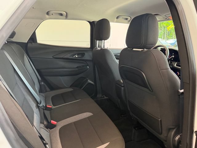 Used 2024 Chevrolet TrailBlazer LS w/ LS Convenience Package AWD/4WD image 14