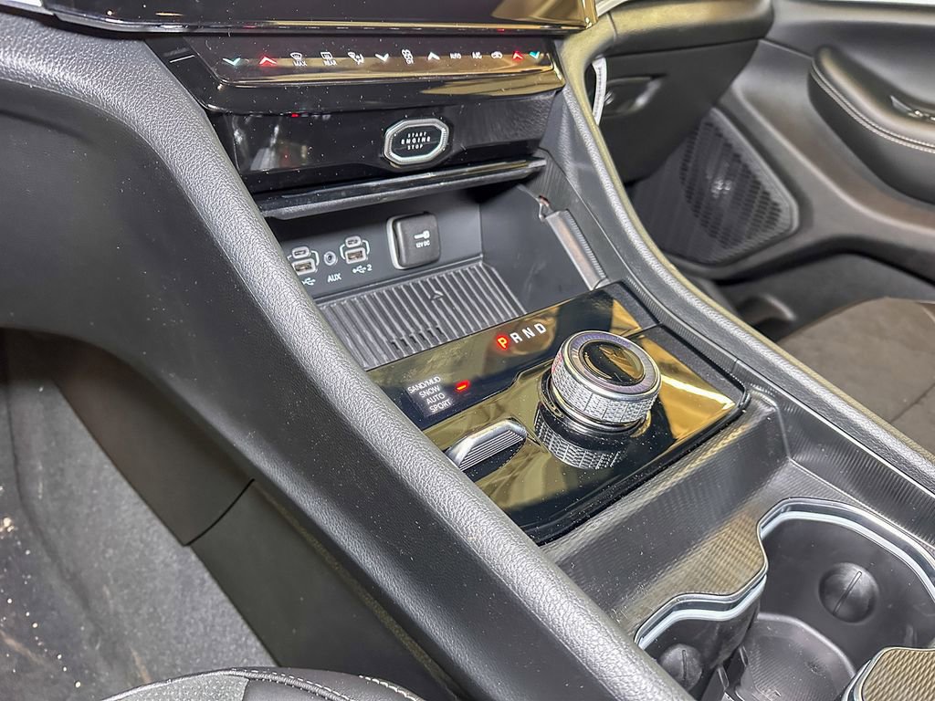 New 2026 Jeep Grand Cherokee Altitude image 28