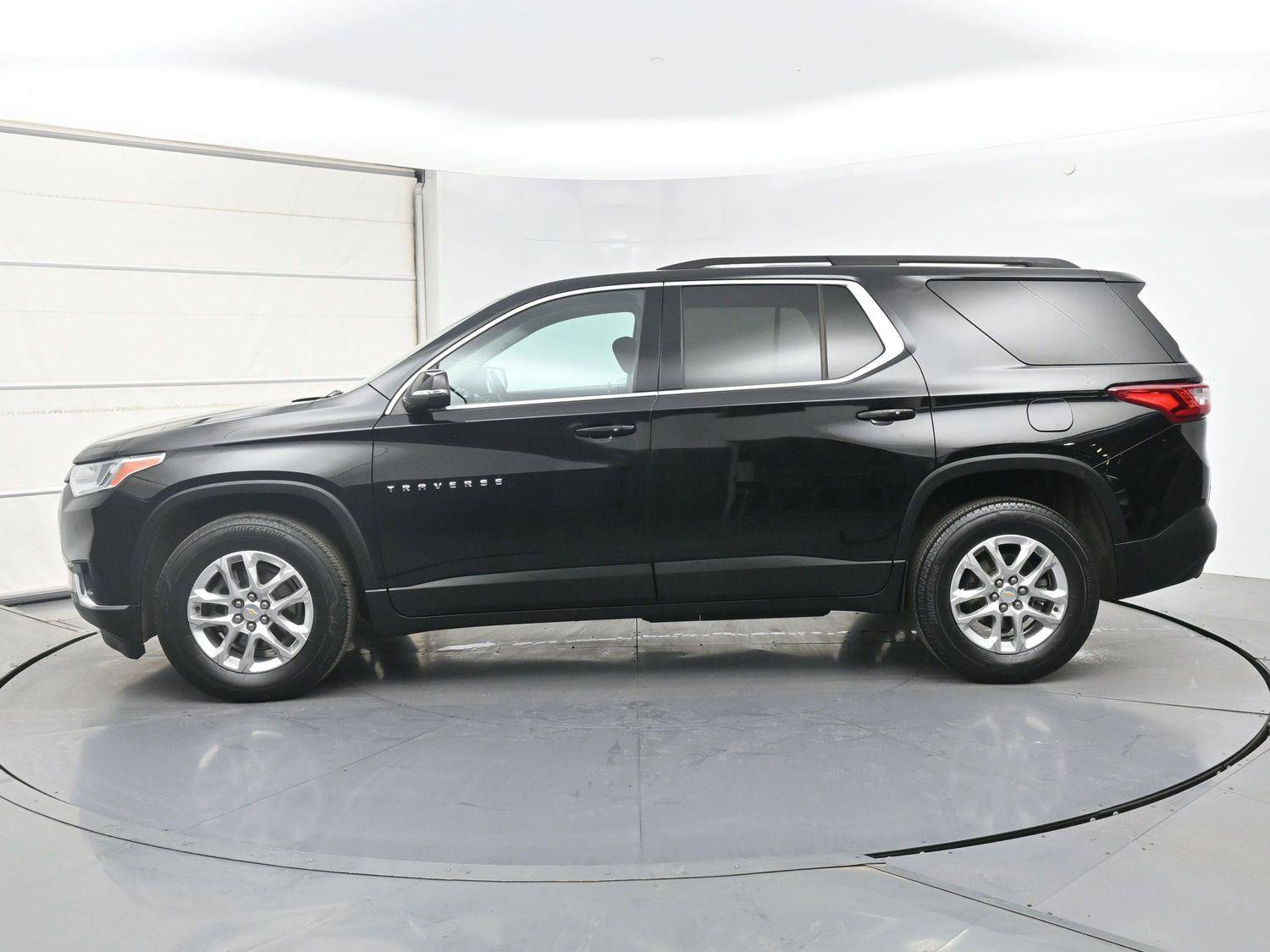 Used 2021 Chevrolet Traverse LT AWD/4WD image 24