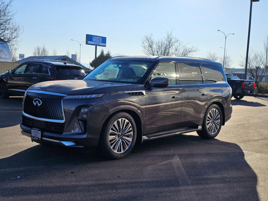 New 2025 INFINITI QX80 Luxe image 3
