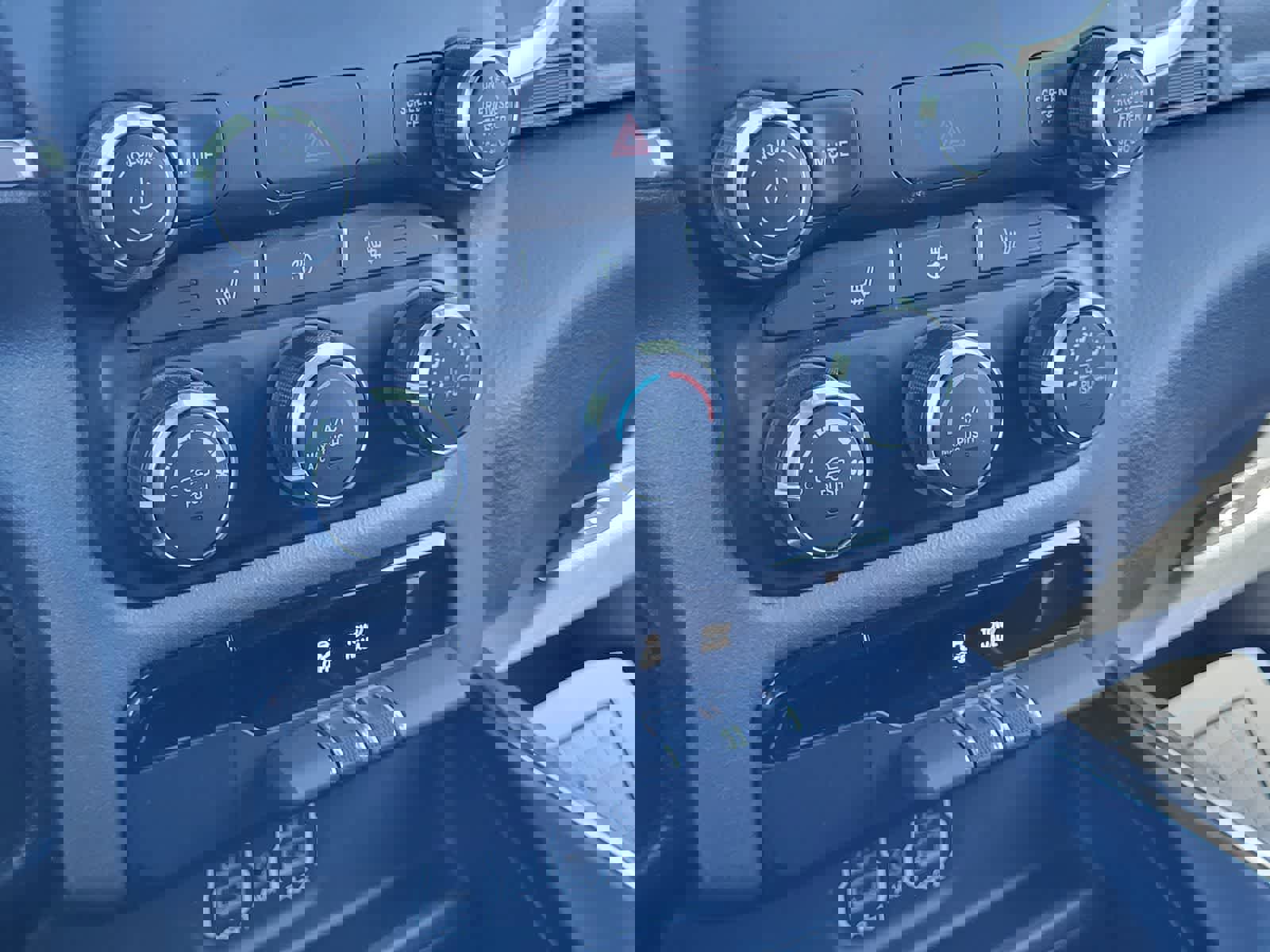 Used 2024 RAM 1500 Lone Star image 21