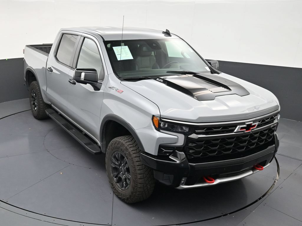 Used 2025 Chevrolet Silverado 1500 ZR2 AWD/4WD image 18