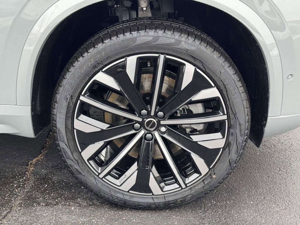 New 2026 Volvo XC90 T8 Plus w/ Protection Package Premier AWD/4WD image 25