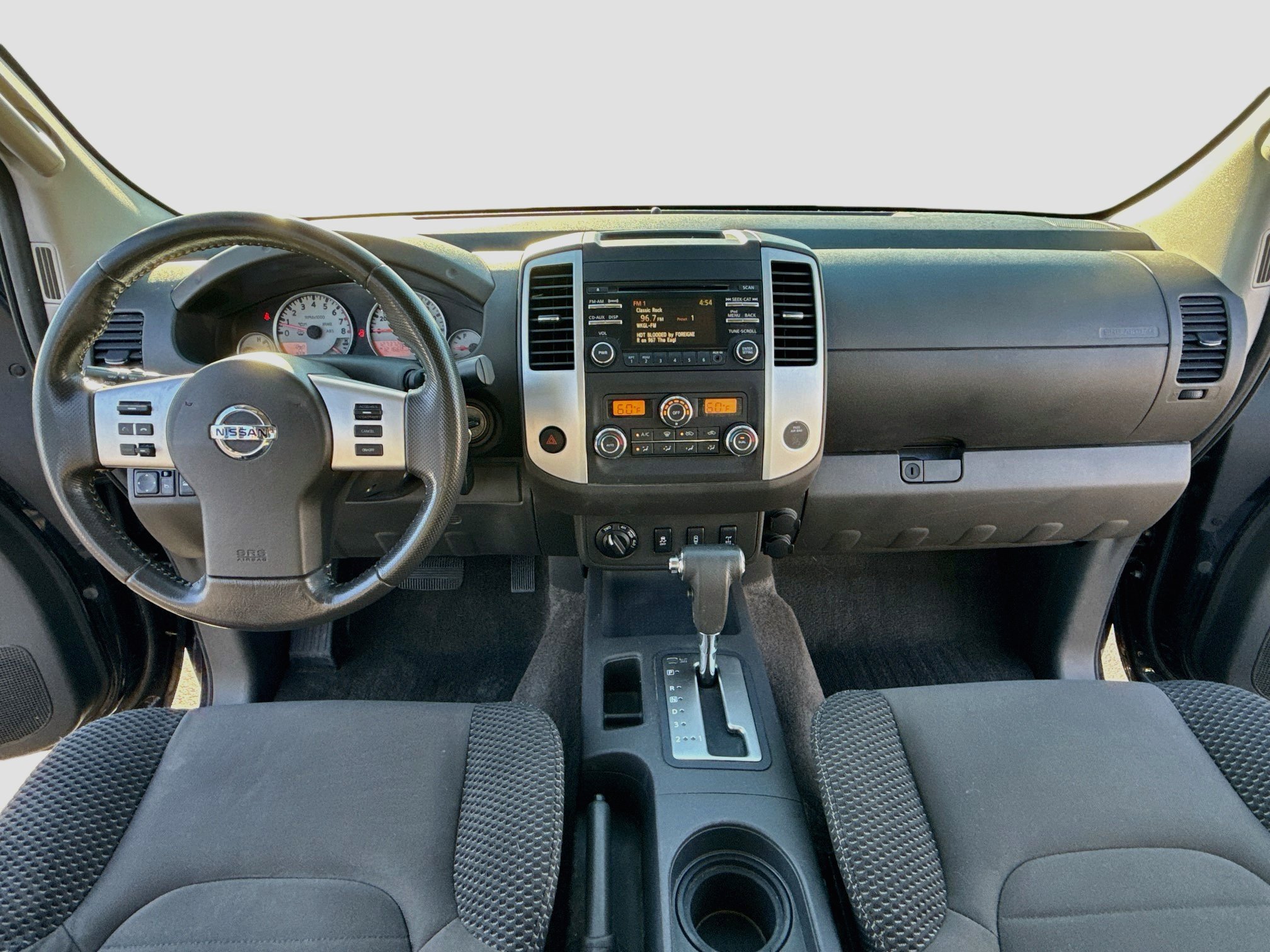 Used 2013 Nissan Frontier PRO-4X AWD/4WD image 13