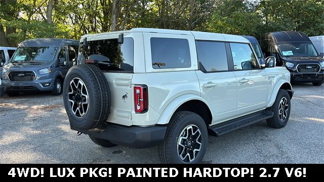 New 2025 Ford Bronco Outer Banks image 28
