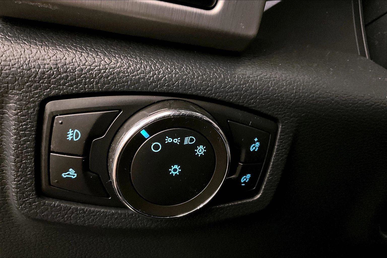 Used 2022 Ford F250 Platinum w/ Tremor Off-Road Package image 30