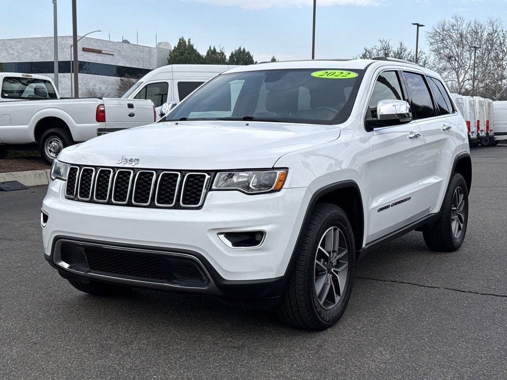Used 2022 Jeep Grand Cherokee Limited image 9