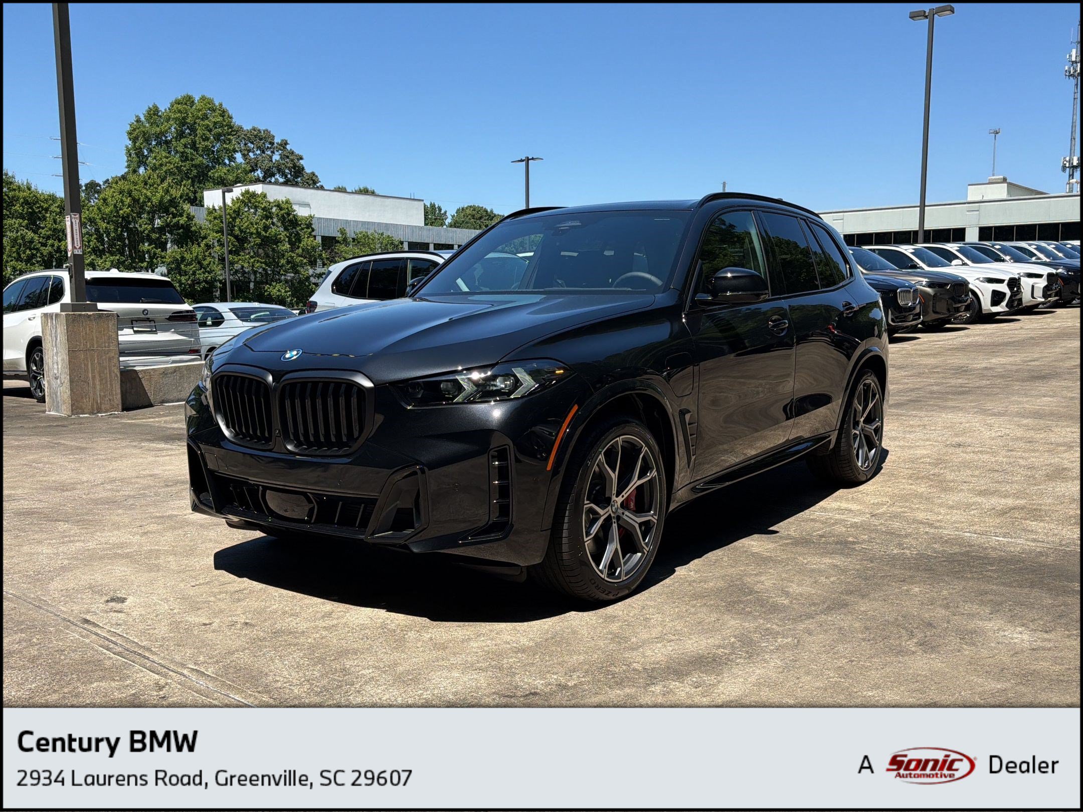 New 2026 BMW X5 xDrive50e w/ M Sport Package AWD/4WD image 1
