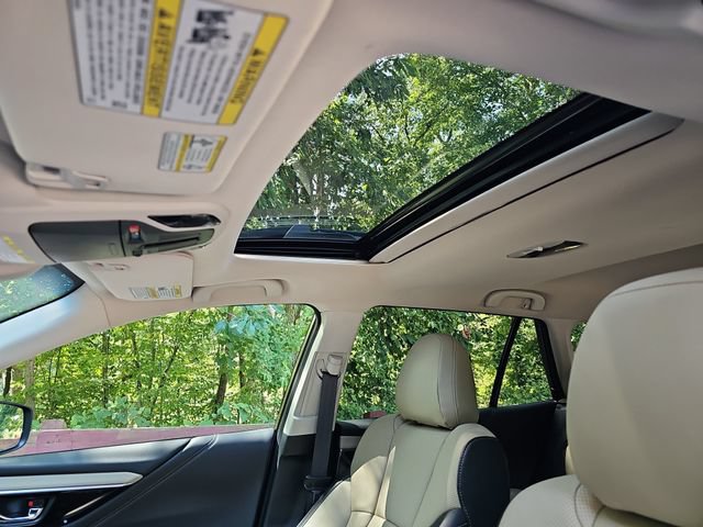 Certified 2022 Subaru Outback Limited AWD/4WD image 17