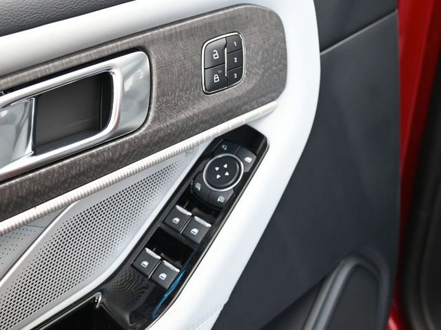 New 2026 Ford Explorer Platinum w/ LUX Leather Package image 14
