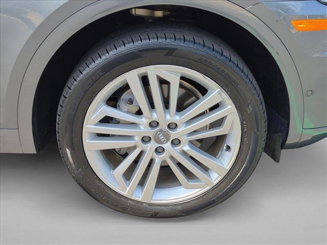 Used 2019 Audi Q5 Prestige AWD/4WD image 23