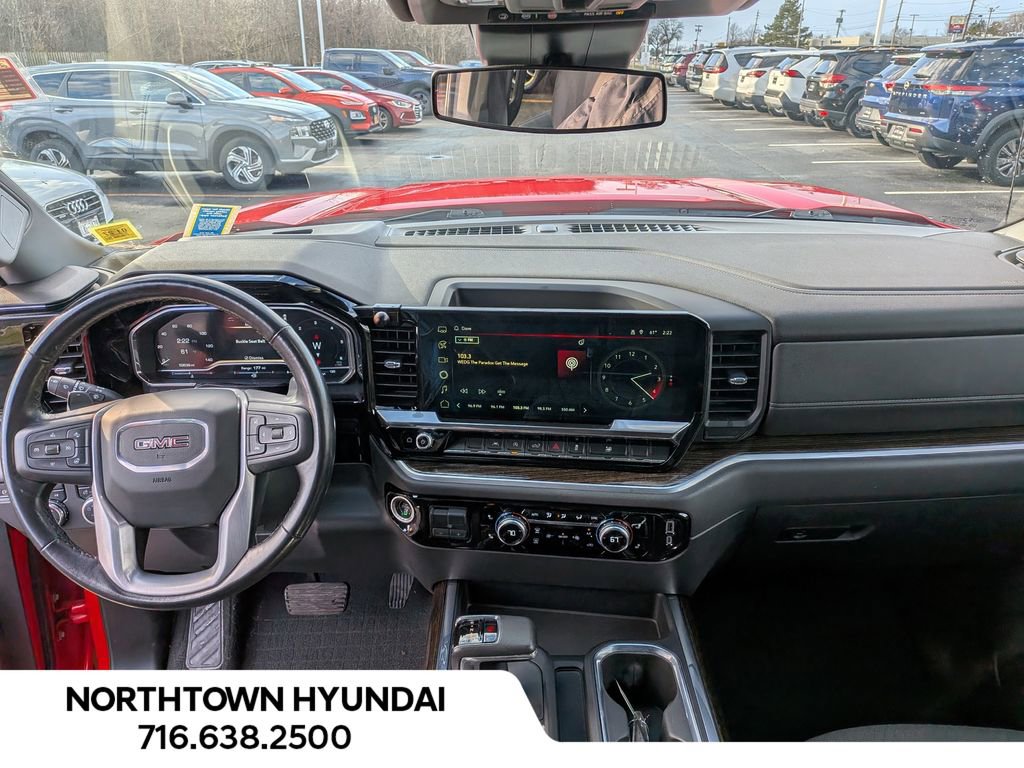 Used 2022 GMC Sierra 1500 Elevation w/ Preferred Package image 5