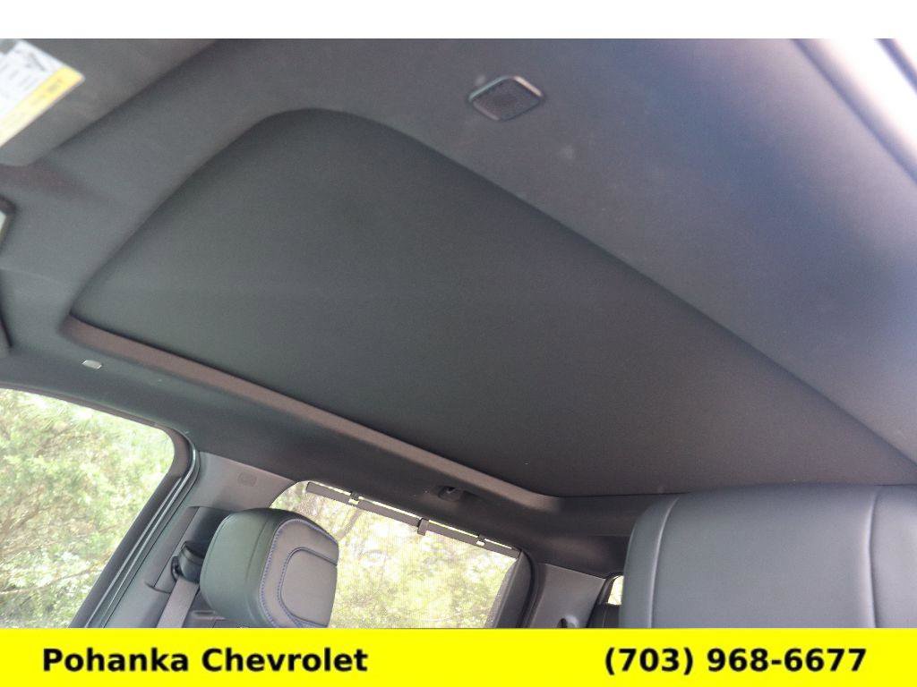 Used 2024 Toyota Tundra Platinum AWD/4WD image 23