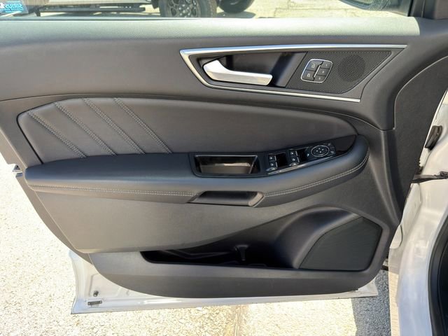 Used 2016 Ford Edge Sport w/ Equipment Group 401A AWD/4WD image 19