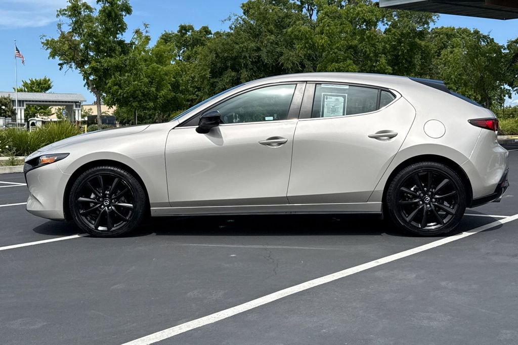 Used 2024 MAZDA MAZDA3 s FWD image 13