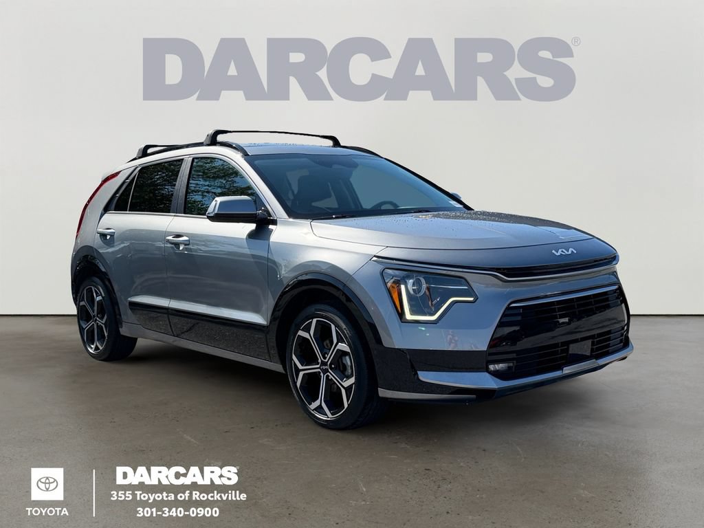 Used 2023 Kia Niro EX Touring