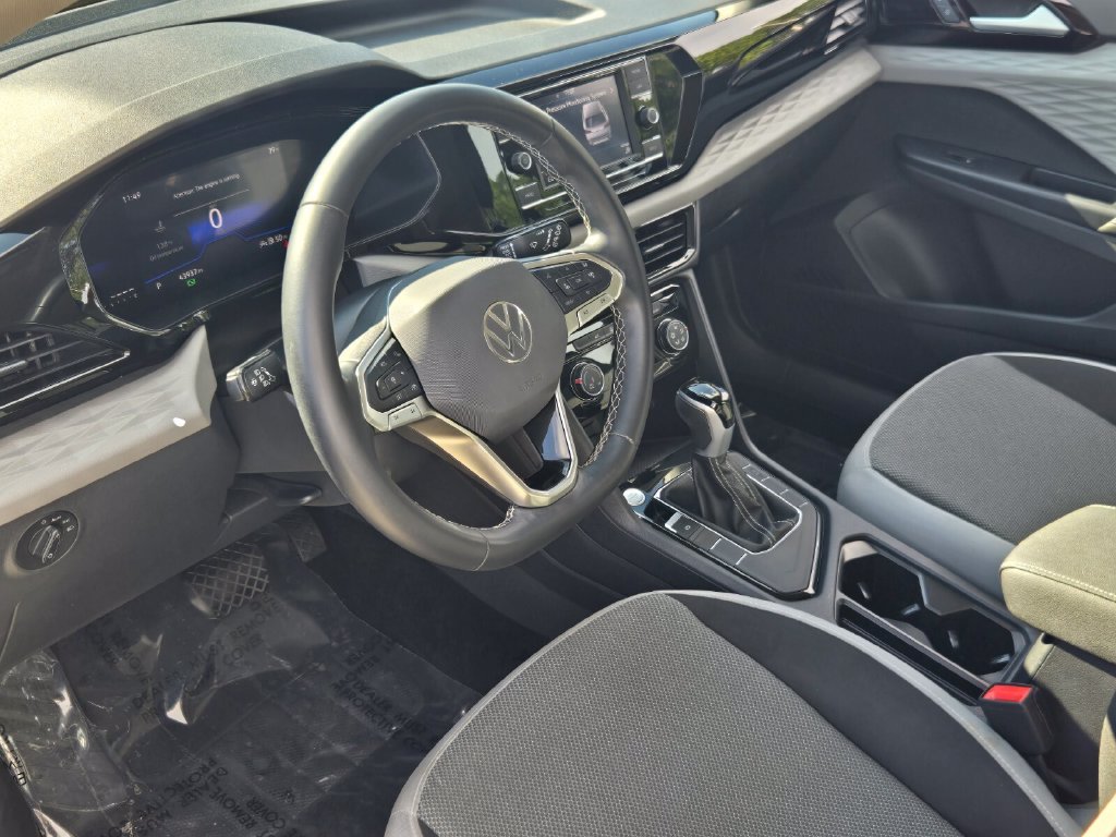 Certified 2024 Volkswagen Taos S FWD image 11