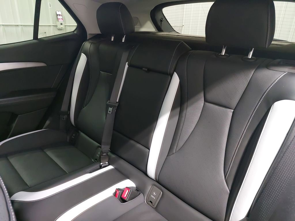 Used 2024 Buick Envision Sport Touring image 13