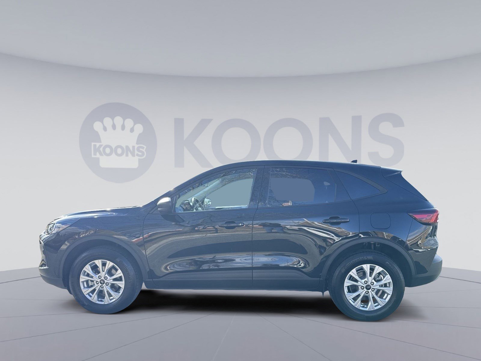 Used 2025 Ford Escape Active image 2