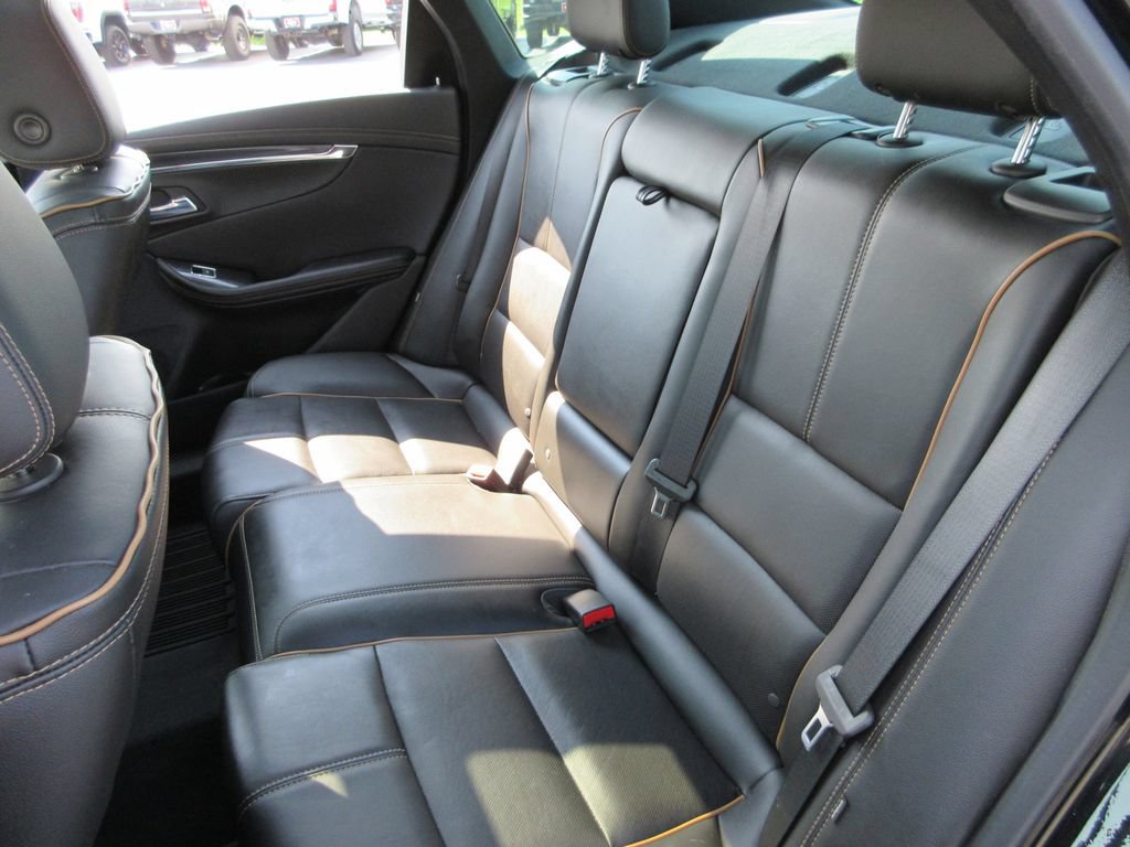 Used 2018 Chevrolet Impala Premier w/ Premier Confidence Package FWD image 21