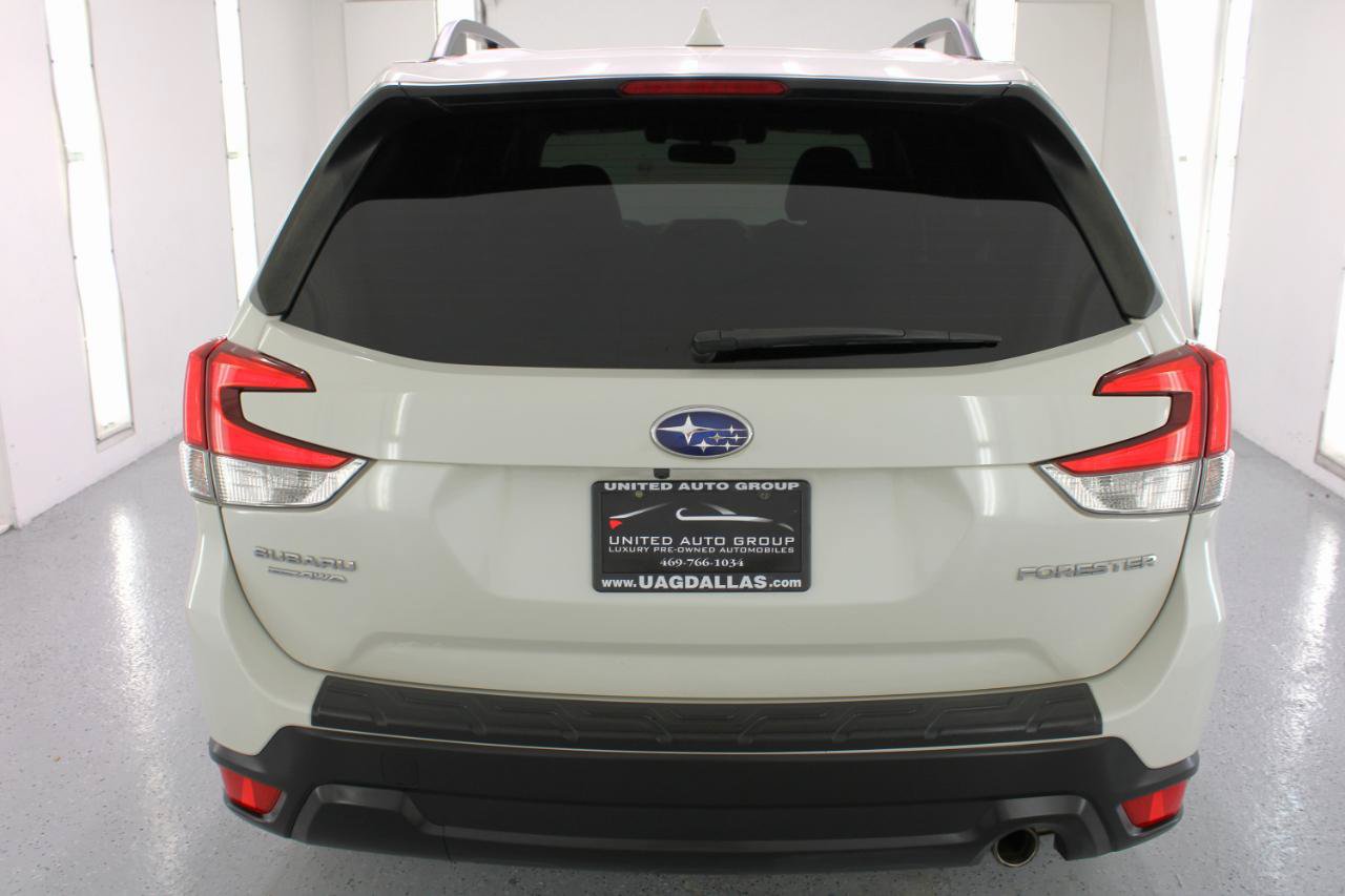 Used 2019 Subaru Forester Limited AWD/4WD image 8