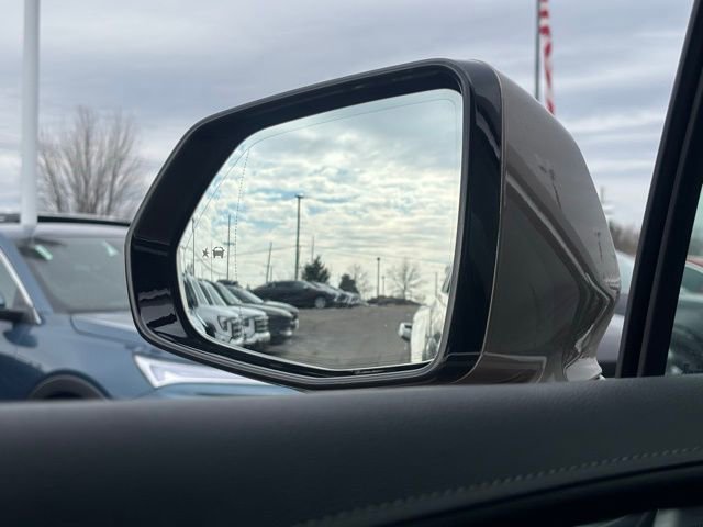 Used 2023 Cadillac XT5 Premium Luxury image 30