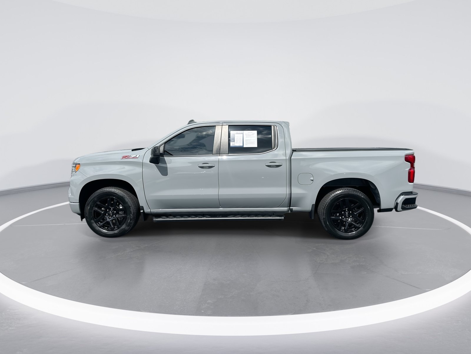 Used 2024 Chevrolet Silverado 1500 RST w/ Convenience Package II AWD/4WD image 6