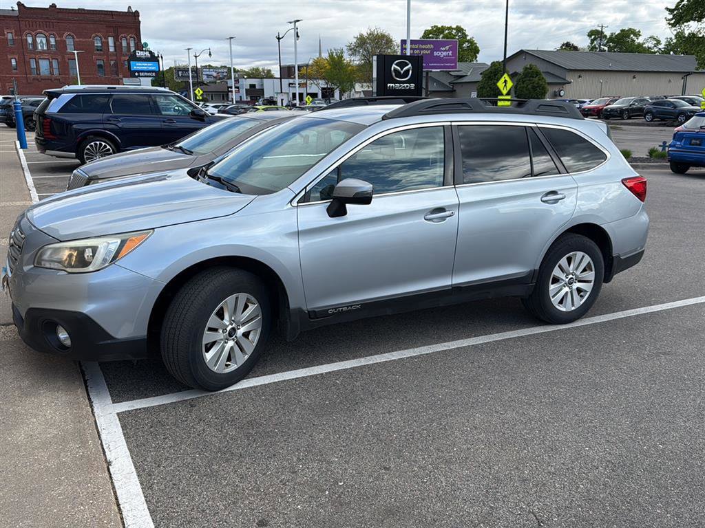 Used 2015 Subaru Outback 2.5i Premium AWD/4WD image 20