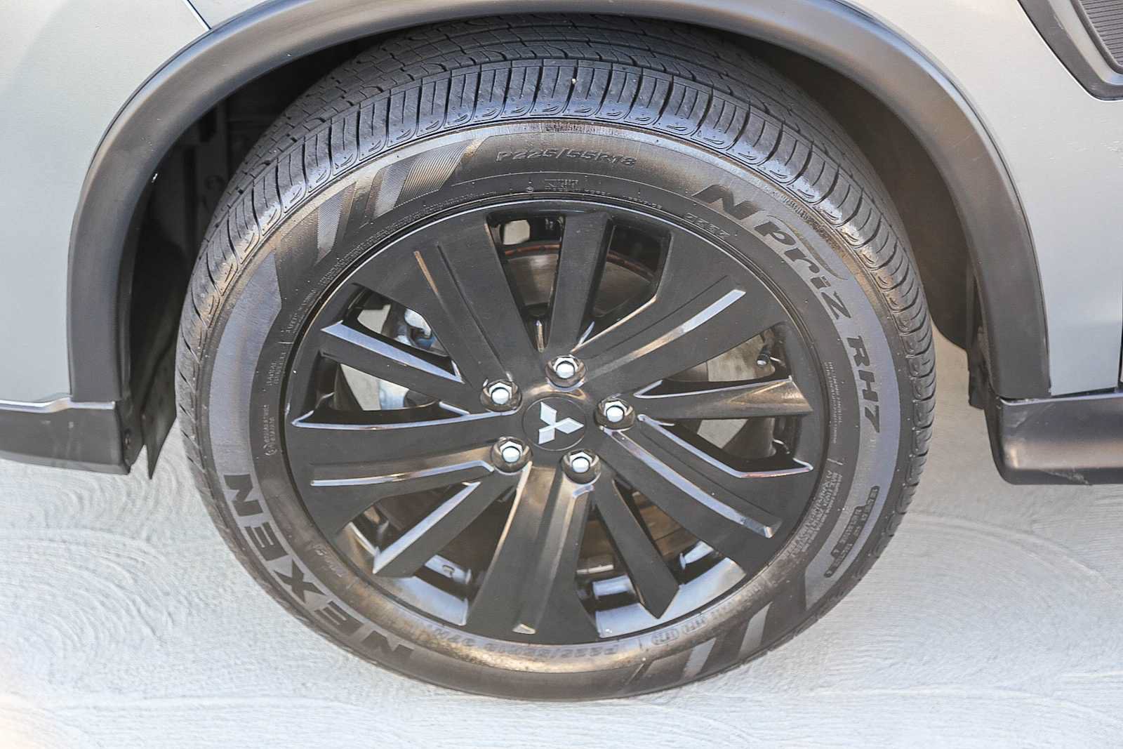 Used 2026 Mitsubishi Outlander Sport LE AWD/4WD image 11
