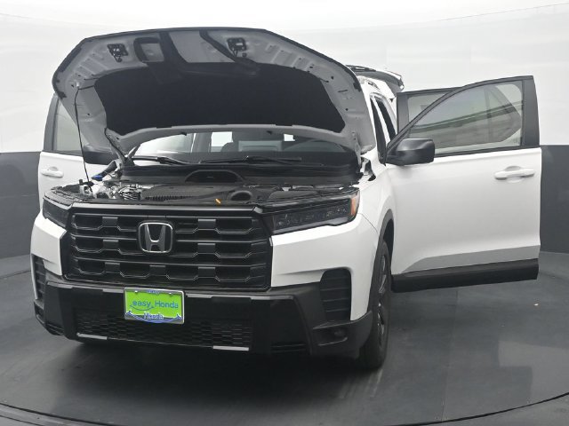 New 2026 Honda Pilot Sport image 36
