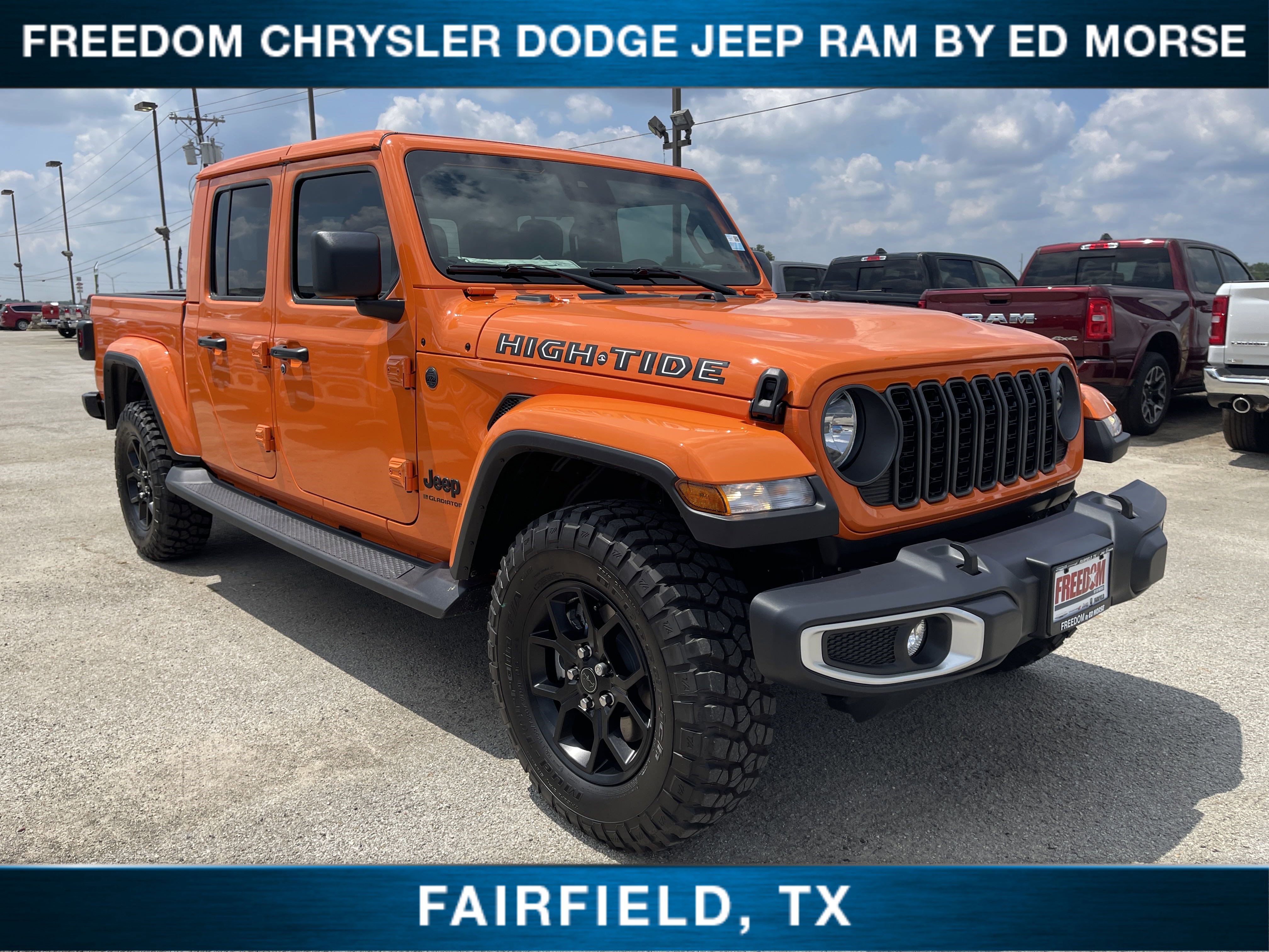 New 2025 Jeep Gladiator Sport image 1