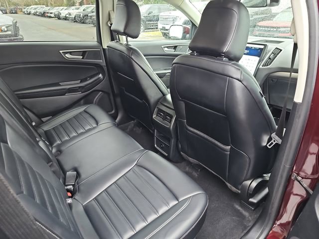 Used 2024 Ford Edge SEL image 11