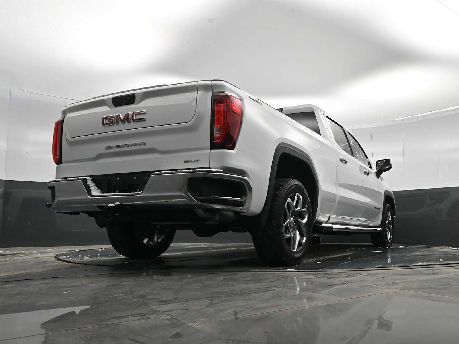 Used 2023 GMC Sierra 1500 SLT w/ SLT Convenience Package image 37