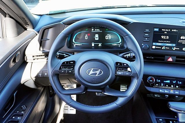 Certified 2026 Hyundai Elantra Sport image 18