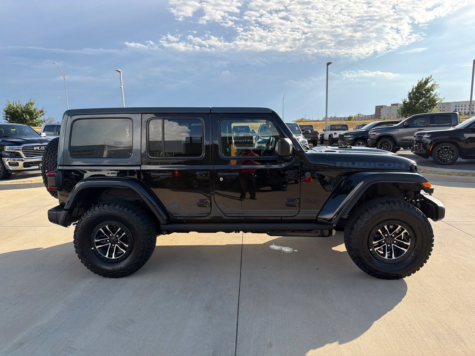 New 2026 Jeep Wrangler Unlimited Rubicon AWD/4WD image 6