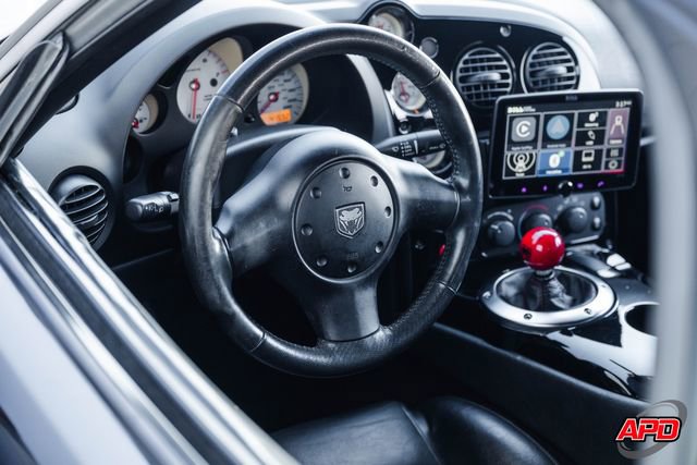 Used 2004 Dodge Viper SRT-10 image 7