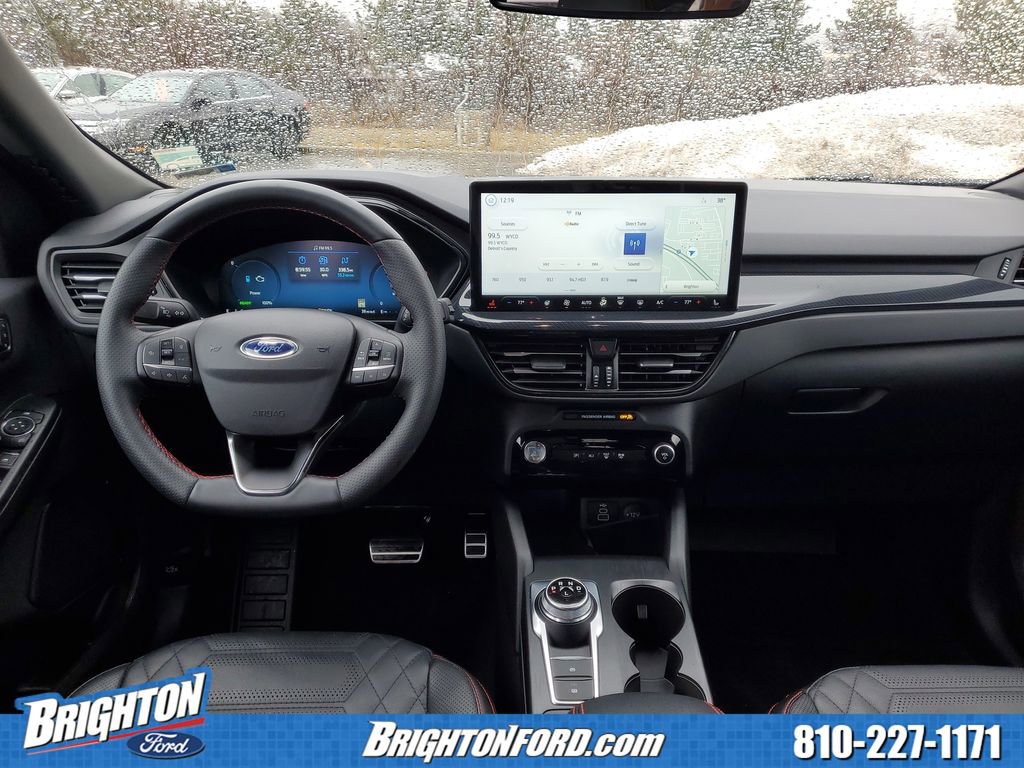 Used 2024 Ford Escape ST-Line Elite w/ Premium Technology Package image 15