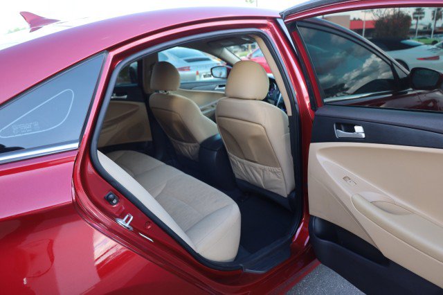 Used 2011 Hyundai Sonata GLS FWD image 39