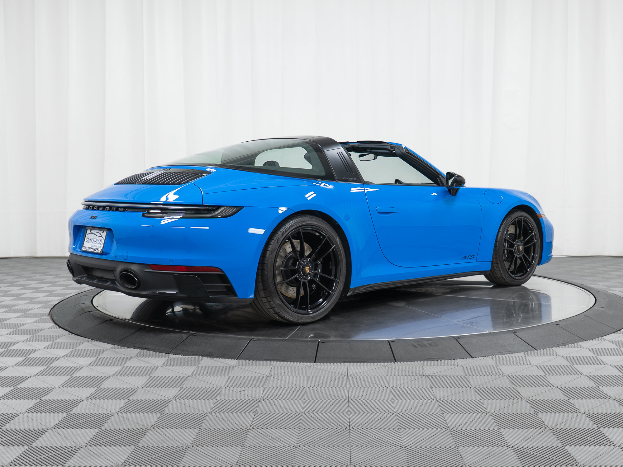 Certified 2023 Porsche 911 Targa 4 GTS w/ Premium Package AWD/4WD image 7