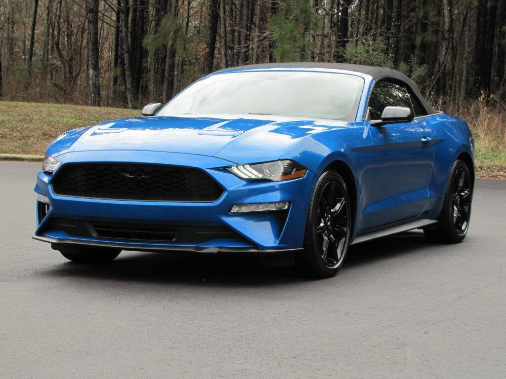 Used 2020 Ford Mustang Convertible w/ Equipment Group 101A RWD image 13