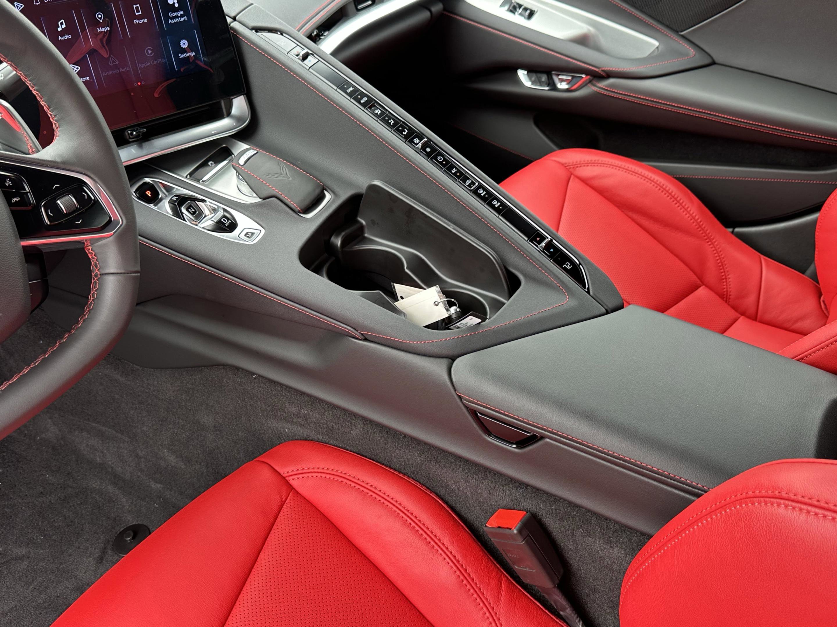 Used 2024 Chevrolet Corvette Stingray Coupe image 23