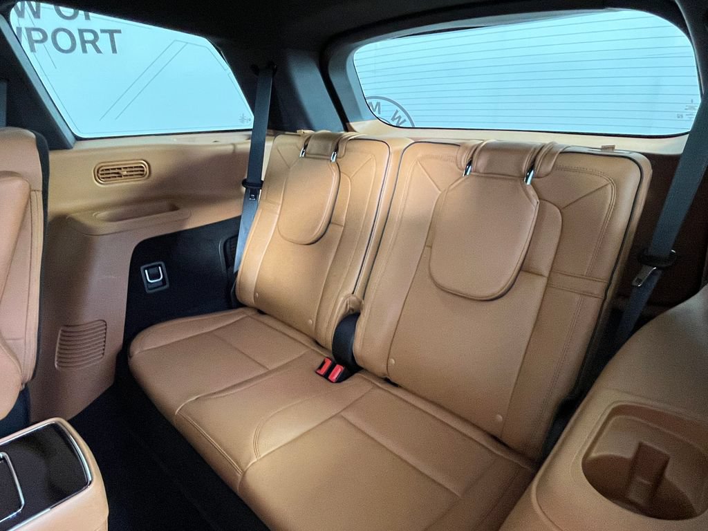 Used 2021 Lincoln Aviator Black Label w/ Dynamic Handling Package AWD/4WD image 23